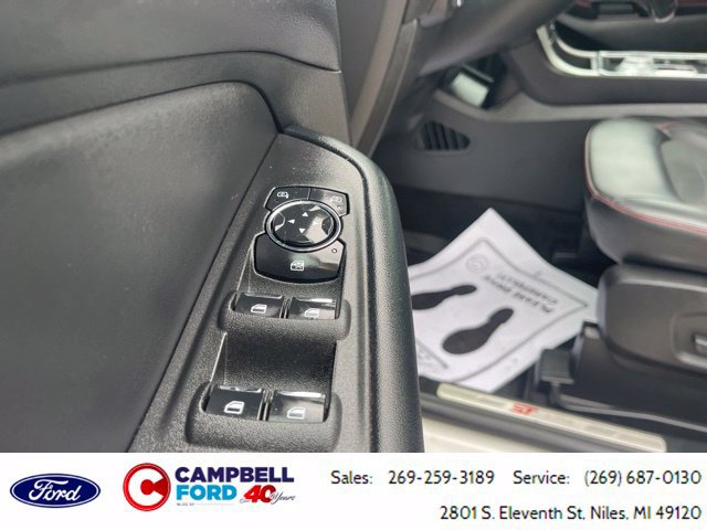 Certified 2024 Ford Edge ST-Line AWD/4WD image 12