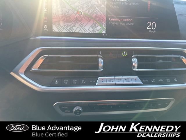 Used 2022 BMW X7 xDrive40i w/ Executive Package image 19