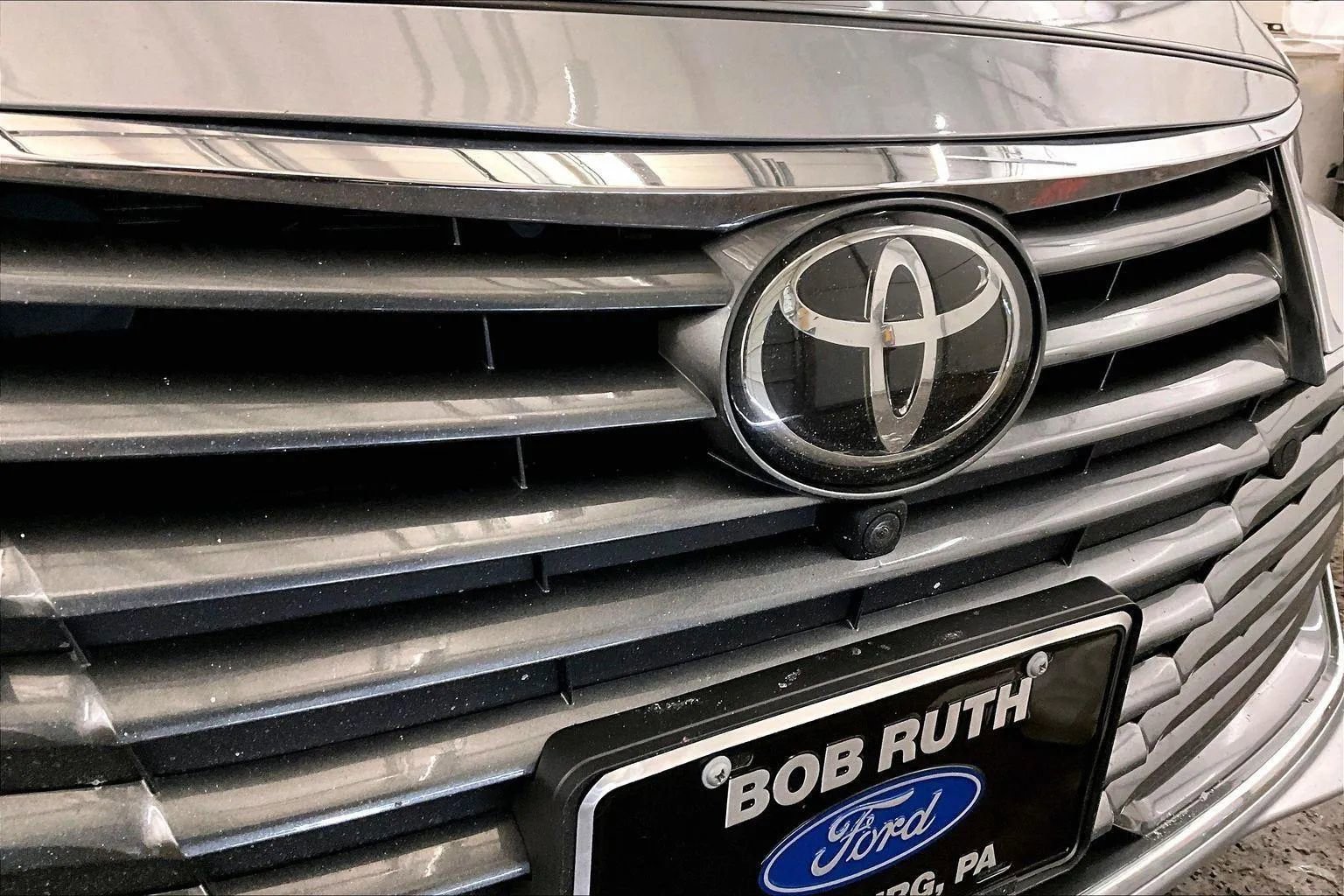 Used 2022 Toyota Avalon Limited w/ Advanced Safety Package image 29