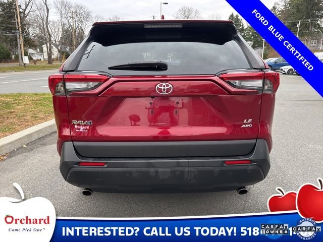 Used 2021 Toyota RAV4 LE image 8