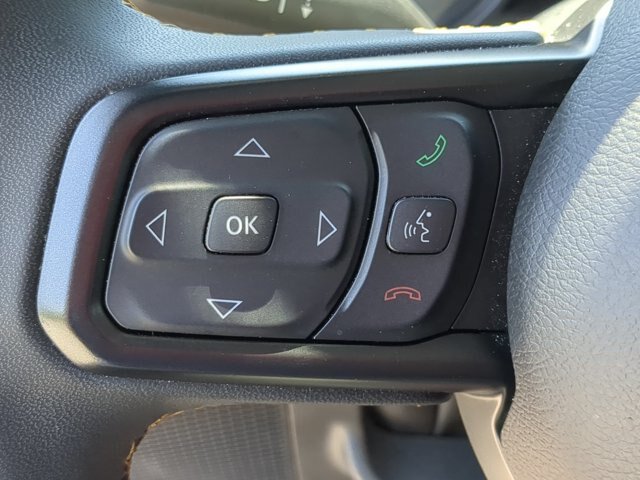 Used 2024 Jeep Wrangler Unlimited Sport AWD/4WD image 17
