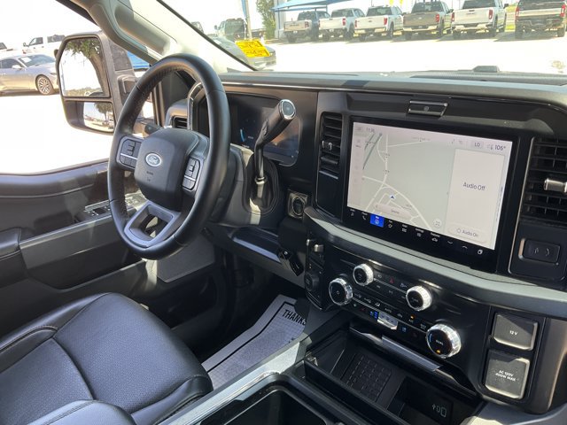 Certified 2025 Ford F250 Lariat AWD/4WD image 21