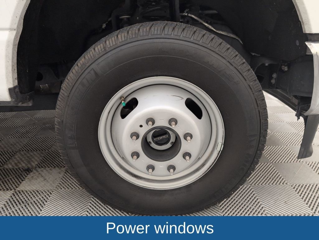 Certified 2024 Ford F350 XL w/ XL Chrome Package AWD/4WD image 18