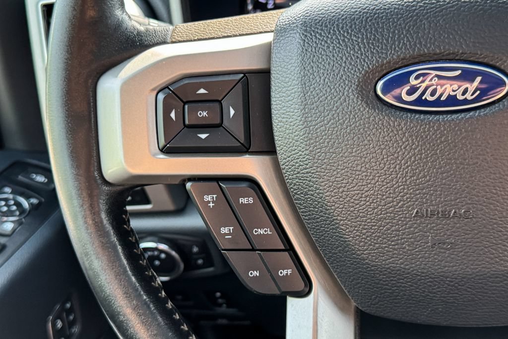 Certified 2022 Ford F350 Lariat w/ Black Appearance Package AWD/4WD image 32