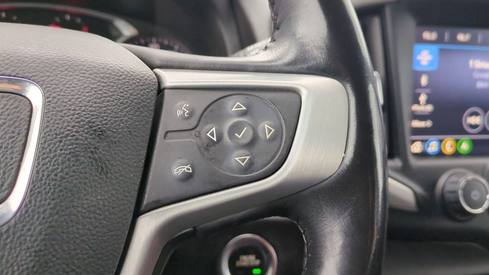 Used 2020 GMC Terrain SLT w/ Preferred Package image 25