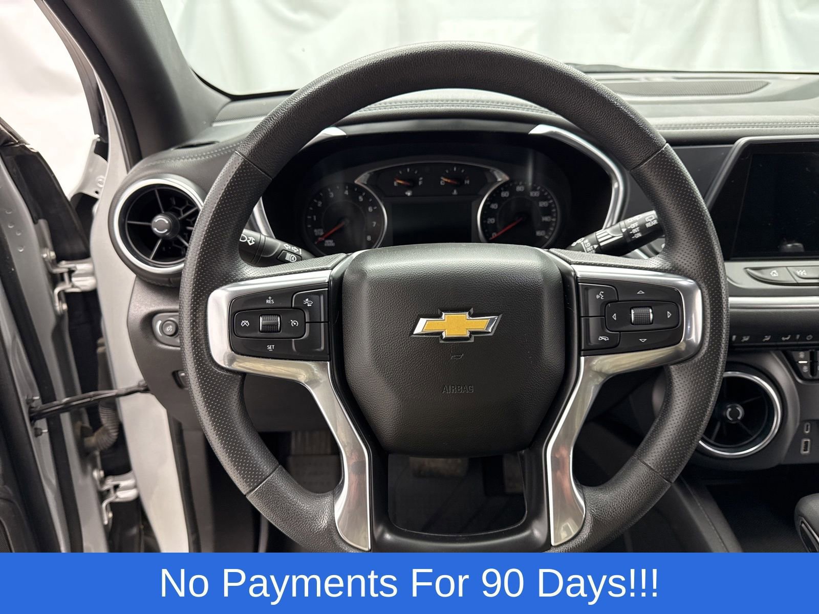 Used 2022 Chevrolet Blazer LT w/ LPO, Black Grille Bar Package image 16