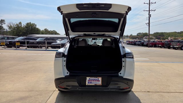 Used 2025 Nissan Murano SL AWD/4WD image 7