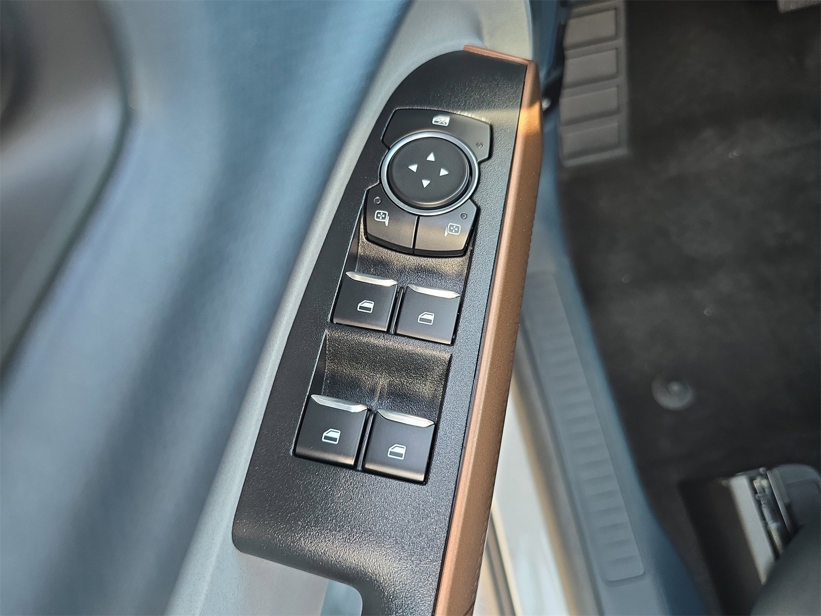 Certified 2024 Ford Maverick Lariat image 13