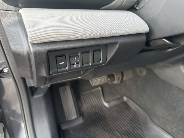 Used 2023 Subaru Legacy Premium image 25