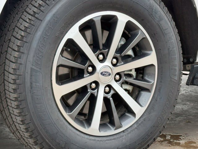 Certified 2019 Ford Expedition Max XLT w/ Equipment Group 201A AWD/4WD image 6