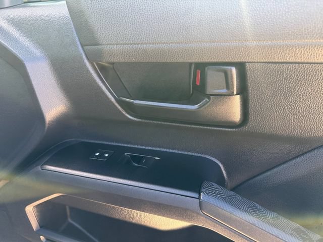 Used 2025 Toyota Tacoma SR RWD image 5