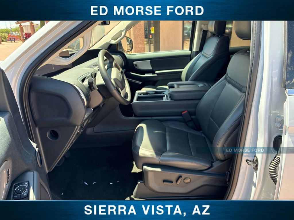 Certified 2025 Ford Expedition Active AWD/4WD image 26