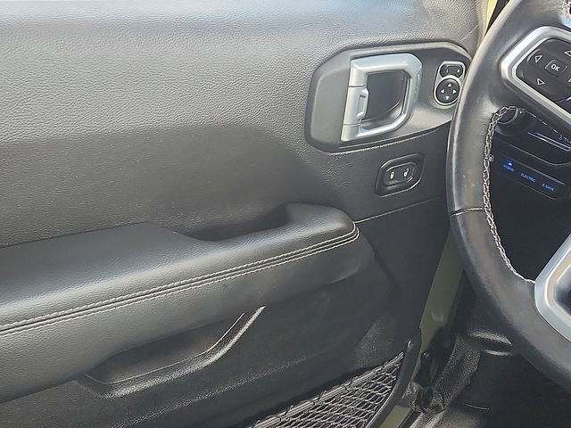 Used 2023 Jeep Wrangler Unlimited Sahara w/ Dual Top Group image 11