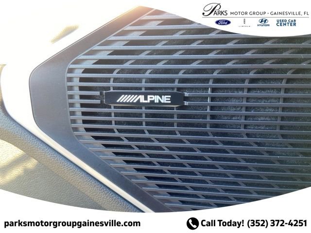 Used 2022 Jeep Wagoneer Series II AWD/4WD image 10