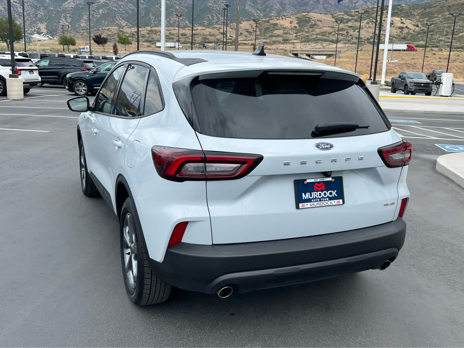 Certified 2025 Ford Escape ST-Line Select AWD/4WD image 10