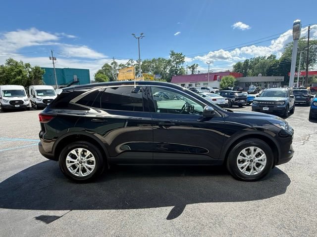 Certified 2023 Ford Escape Active w/ Tech Pack #2 AWD/4WD image 8