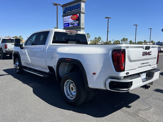 Used 2022 GMC Sierra 3500 Denali w/ Denali Ultimate Package AWD/4WD image 10