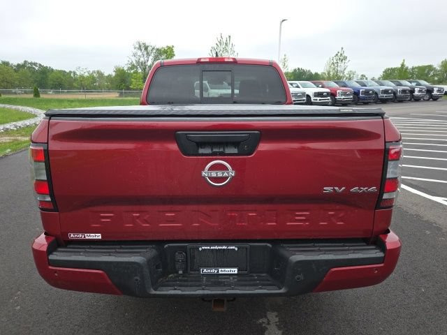 Used 2022 Nissan Frontier SV AWD/4WD image 9