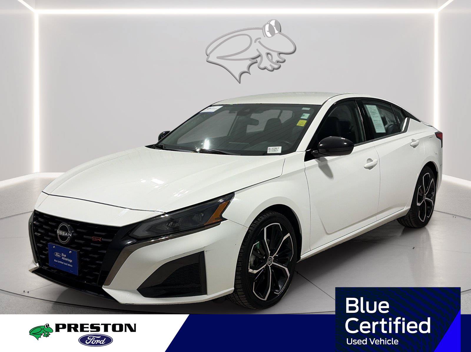 Used 2024 Nissan Altima 2.5 SR FWD image 1