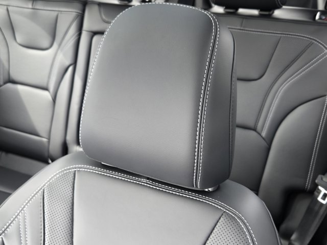 Certified 2025 Ford Mustang Mach-E Premium image 22