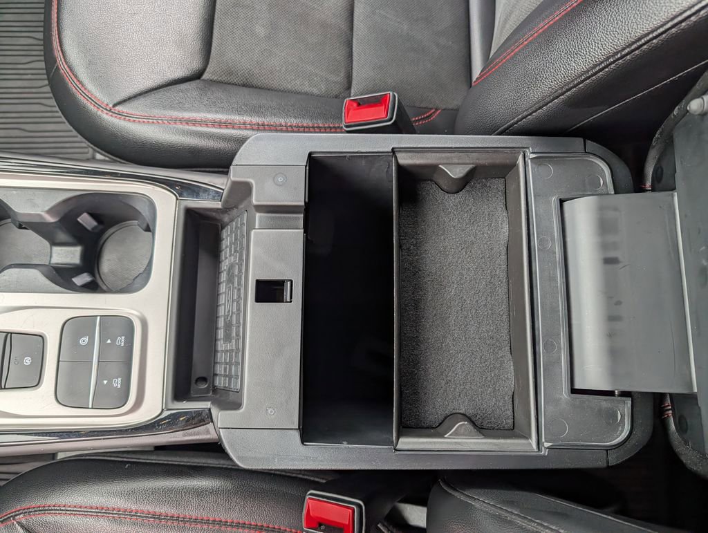 Certified 2022 Ford Explorer ST-Line RWD image 15