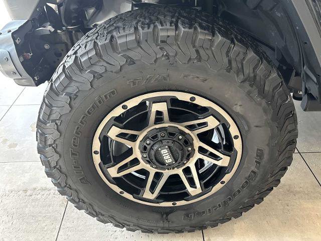 Used 2018 Jeep Wrangler Unlimited Rubicon w/ LED Lighting Group AWD/4WD image 30