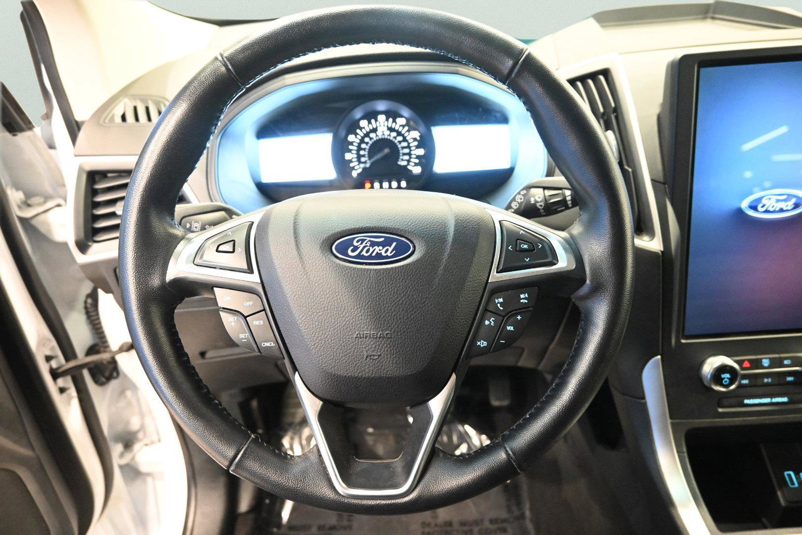 Certified 2023 Ford Edge SEL image 18