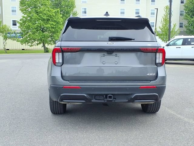 Certified 2025 Ford Explorer ST-Line AWD/4WD image 6