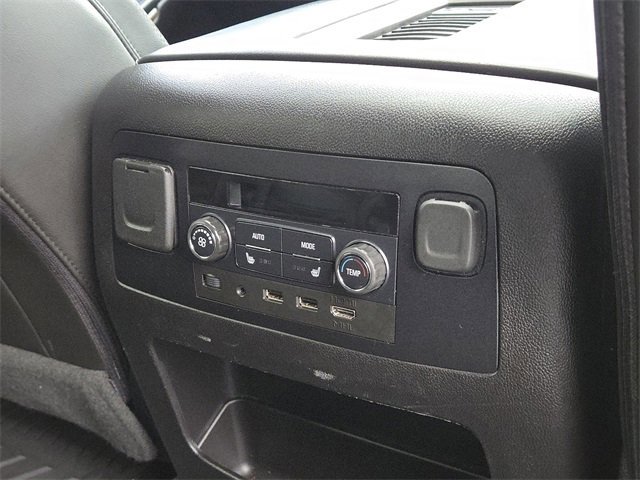 Used 2019 GMC Yukon Denali w/ Denali Ultimate Package image 14