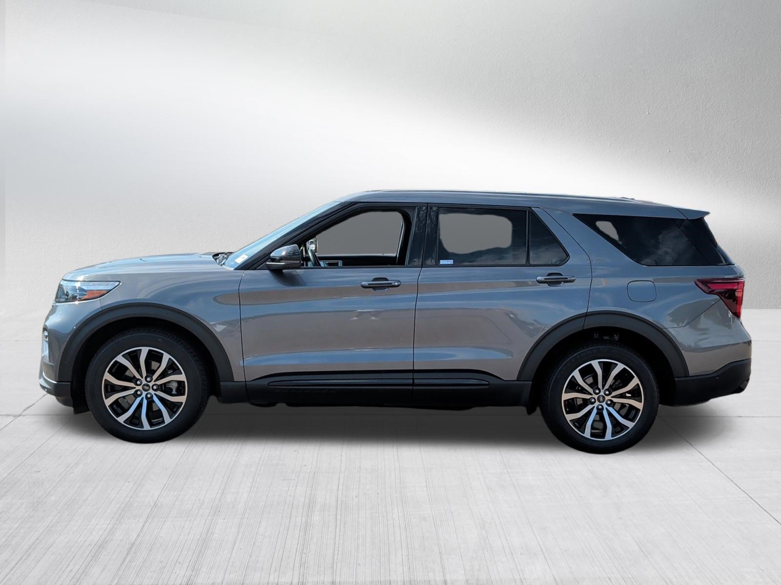 Certified 2021 Ford Explorer ST w/ Equipment Group 401A AWD/4WD image 4
