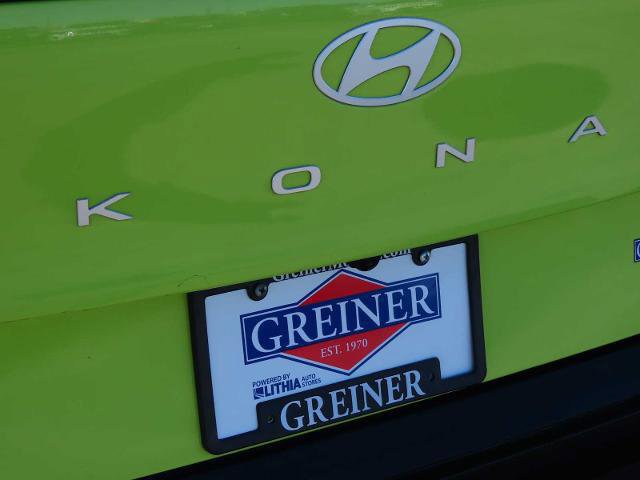 Used 2025 Hyundai Kona SEL image 12