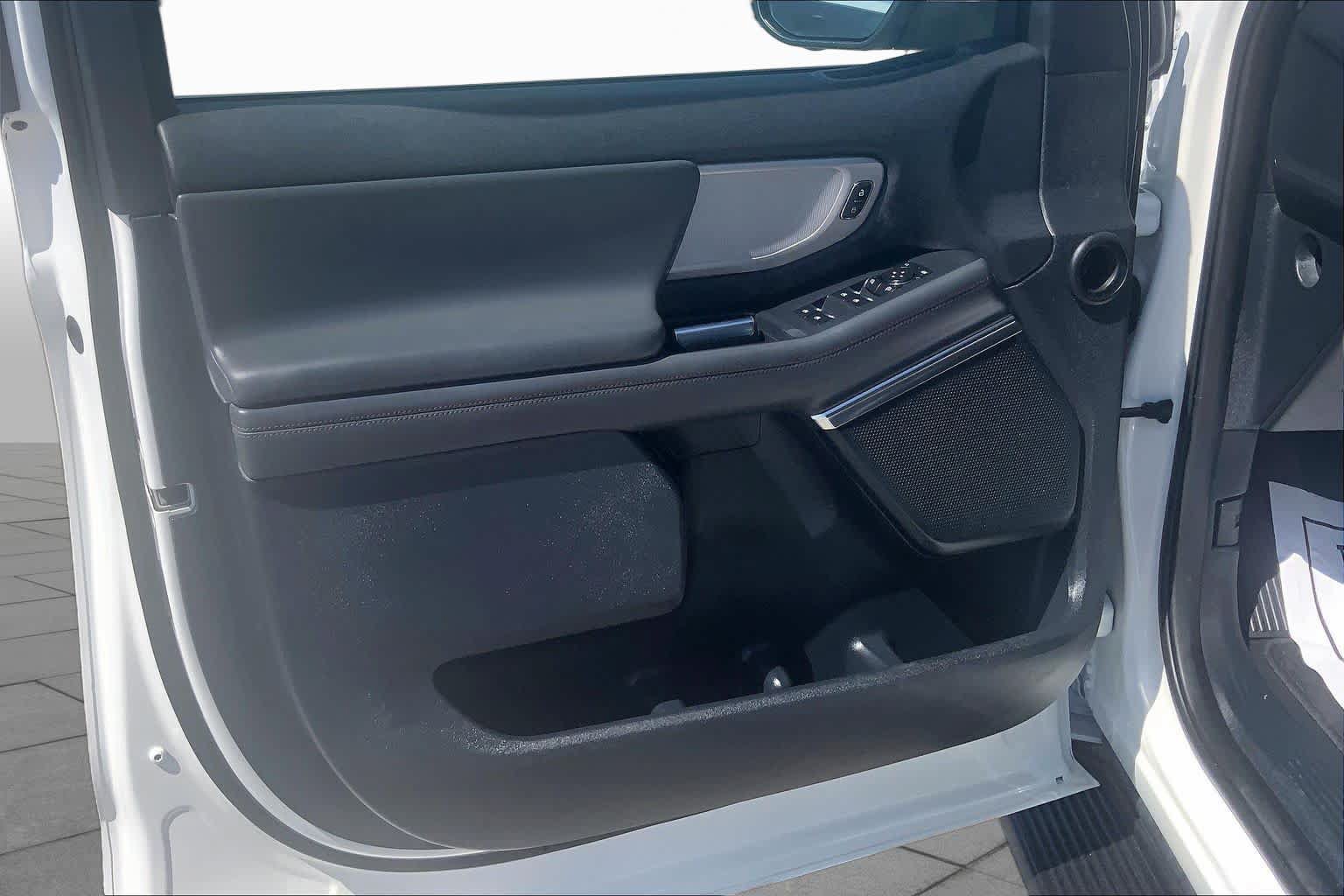 Certified 2025 Ford Expedition Active RWD image 22