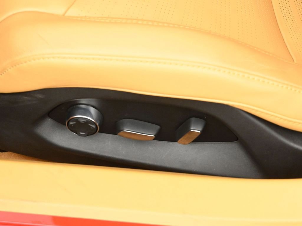 Used 2023 Chevrolet Corvette Stingray Premium Conv w/ Z51 Performance Package image 41