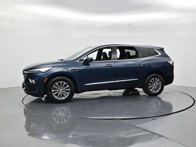 Used 2023 Buick Enclave Essence AWD/4WD image 6