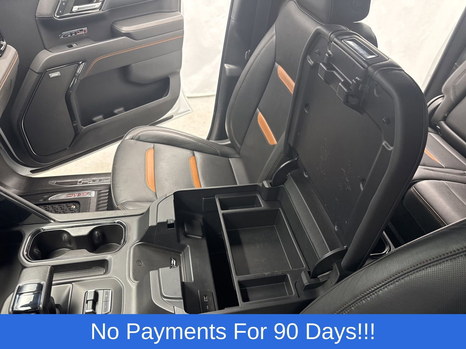 Used 2022 GMC Sierra 1500 AT4 w/ Technology Package AWD/4WD image 24