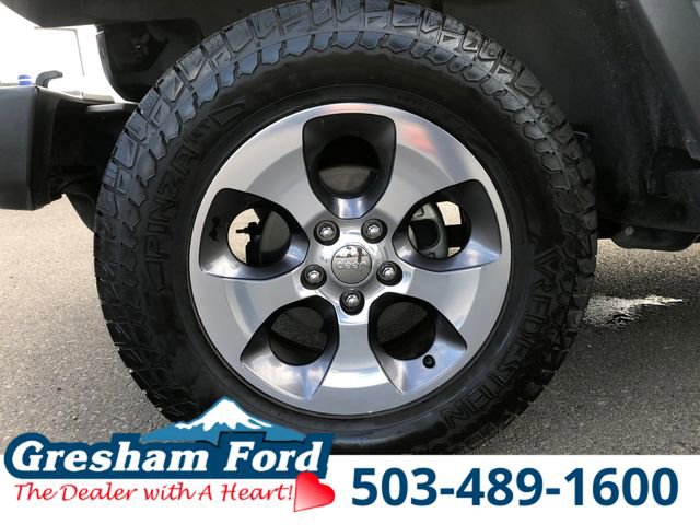 Used 2017 Jeep Wrangler Unlimited Sport w/ Max Tow Package AWD/4WD image 38