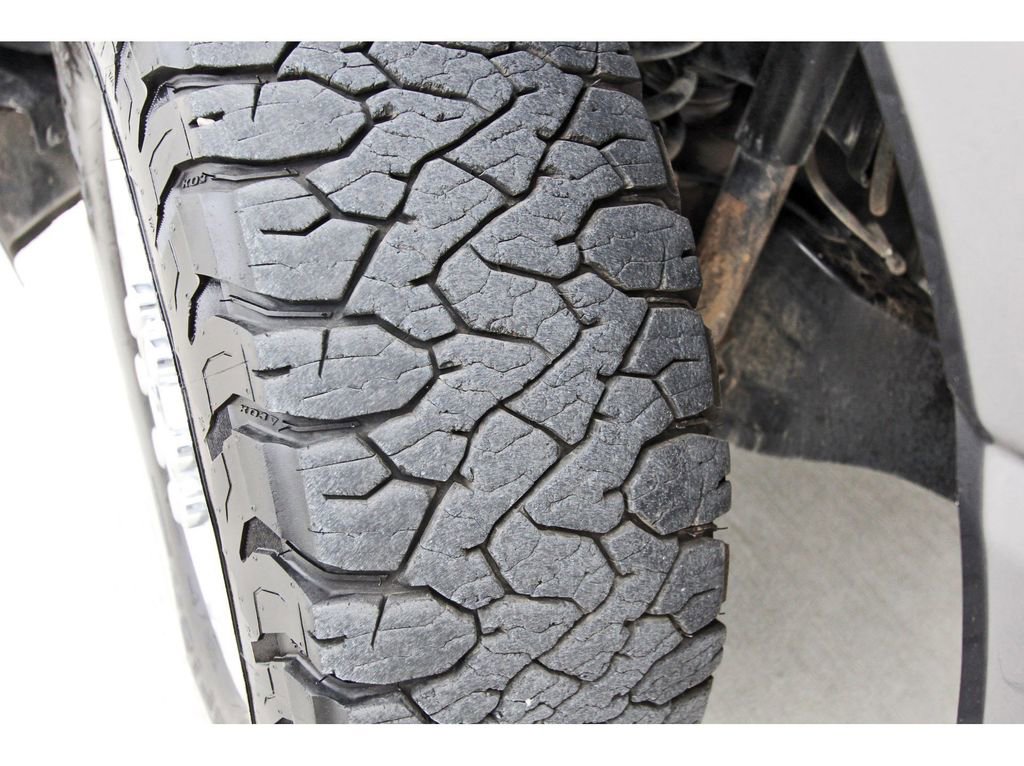 Certified 2025 Ford F250 XLT w/ FX4 Off-Road Package AWD/4WD image 30