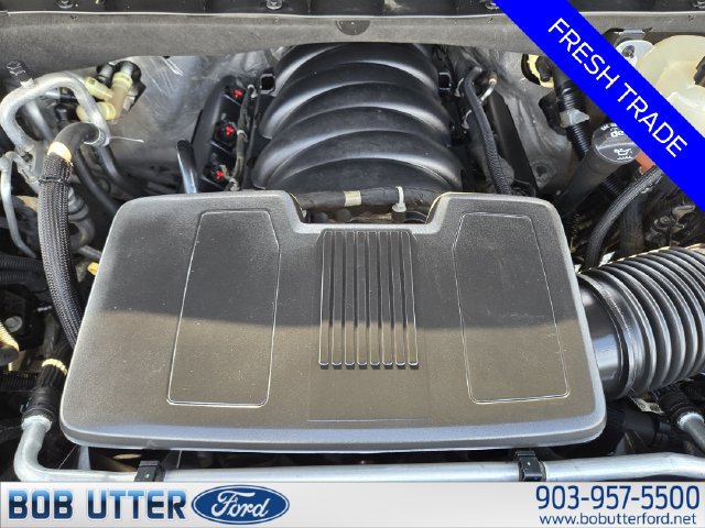 Used 2021 Chevrolet Tahoe Z71 w/ Luxury Package AWD/4WD image 32