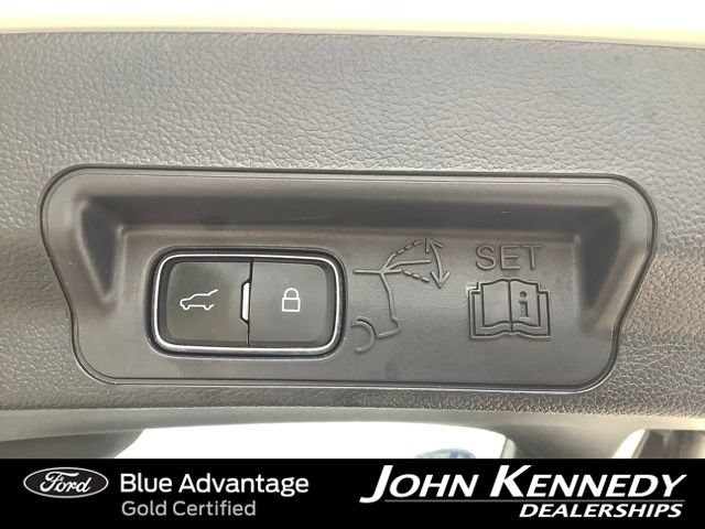 Certified 2023 Ford Explorer XLT w/ Equipment Group 202A AWD/4WD image 33