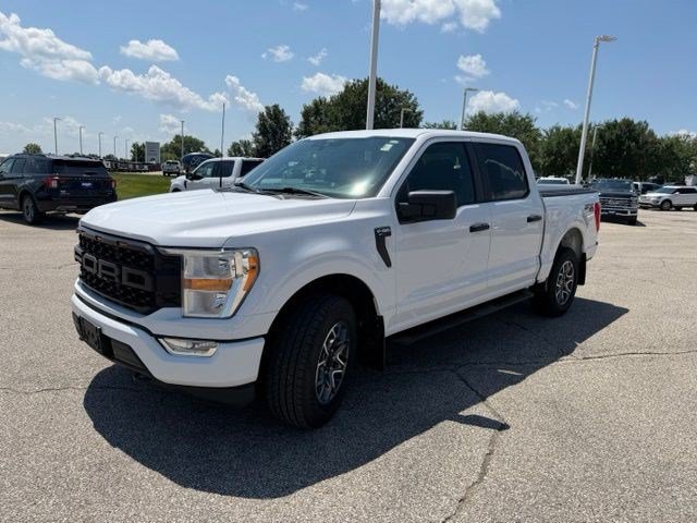 Certified 2021 Ford F150 XL w/ STX Appearance Package AWD/4WD image 3