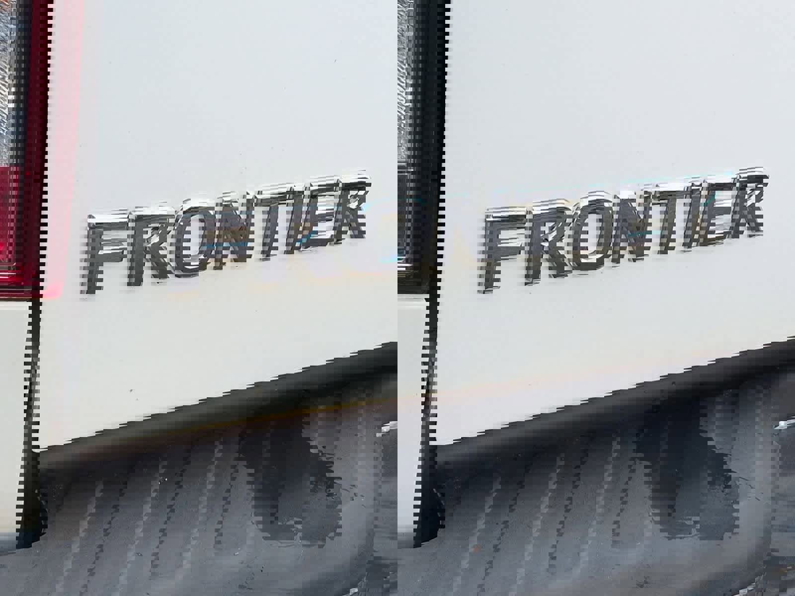 Used 2018 Nissan Frontier SV image 13