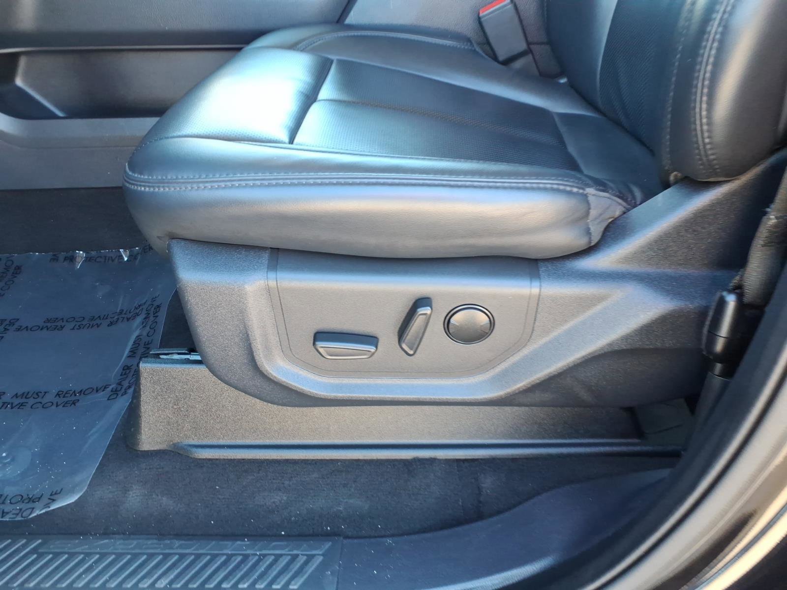 Certified 2024 Ford Expedition Max XLT image 12