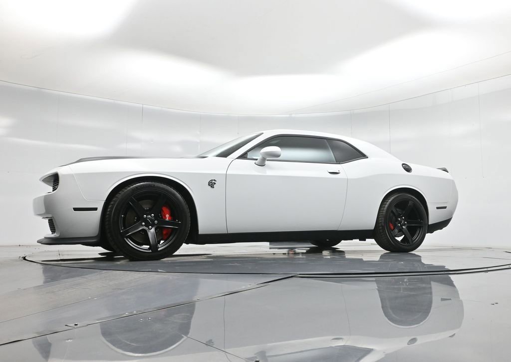 Used 2019 Dodge Challenger SRT Hellcat w/ Laguna Leather Package image 22