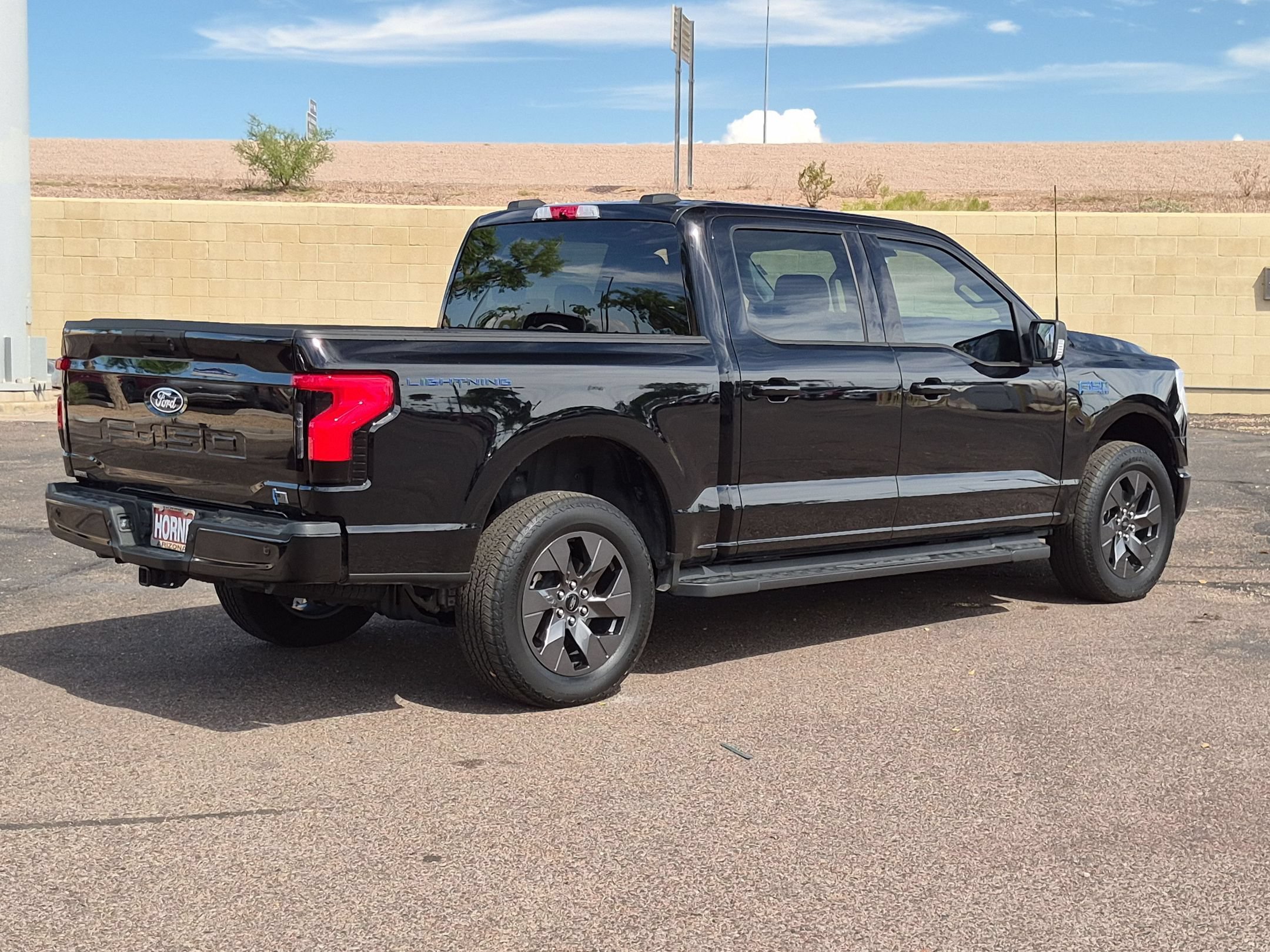 Certified 2025 Ford F150 Lightning Flash AWD/4WD image 5