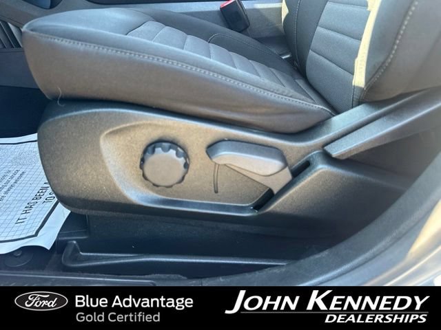 Certified 2022 Ford Edge SE w/ Black Appearance Package AWD/4WD image 10