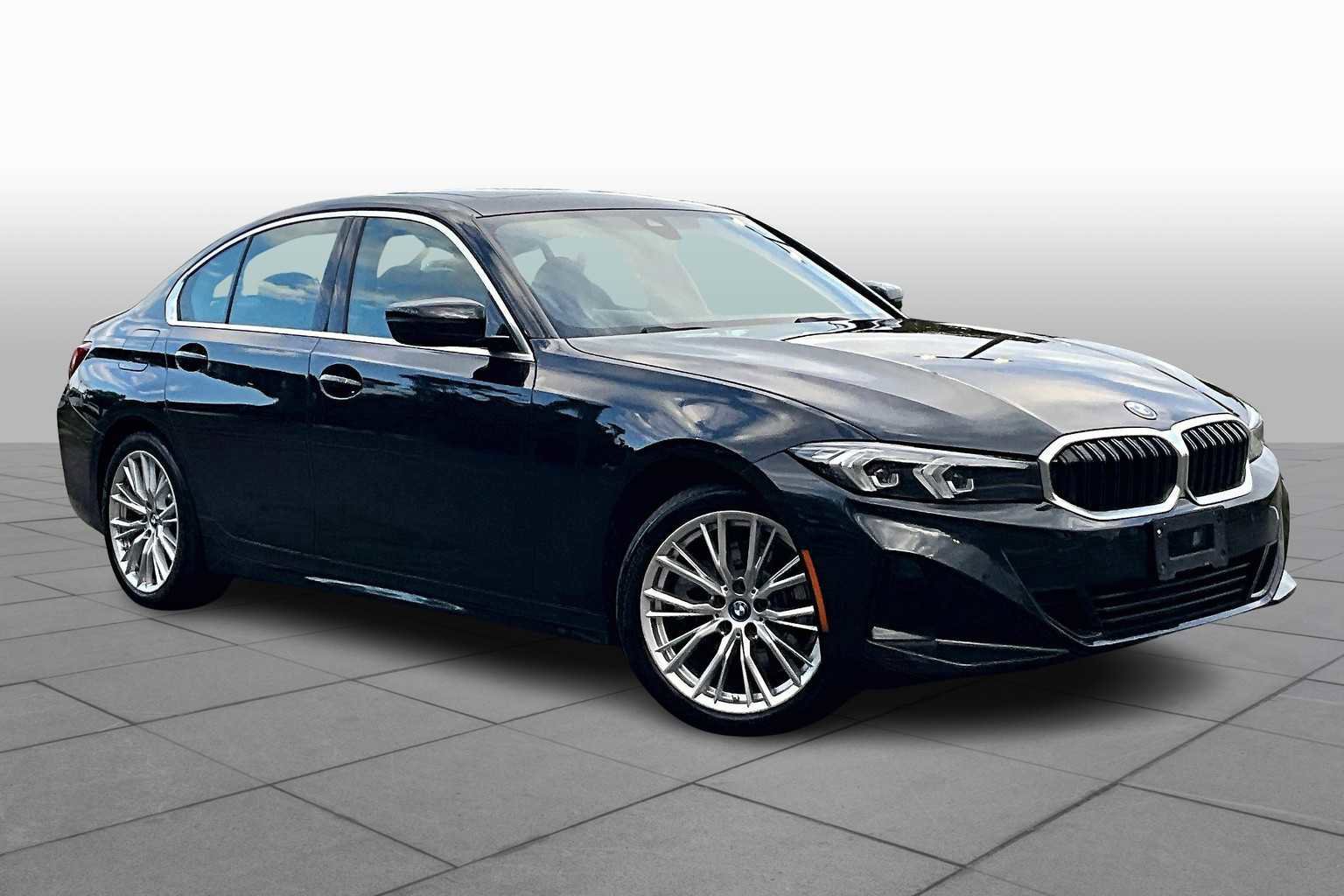 Used 2024 BMW 330e w/ Convenience Package image 5