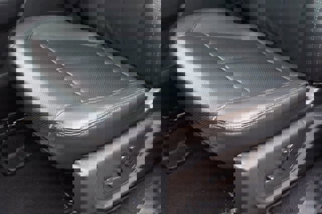 Certified 2024 Ford Expedition XLT image 23