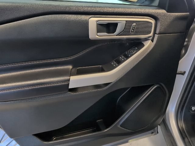 Certified 2022 Ford Explorer XLT AWD/4WD image 13