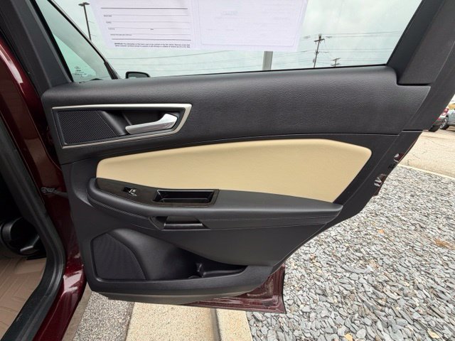 Certified 2019 Ford Edge SEL w/ Equipment Group 201A FWD image 23