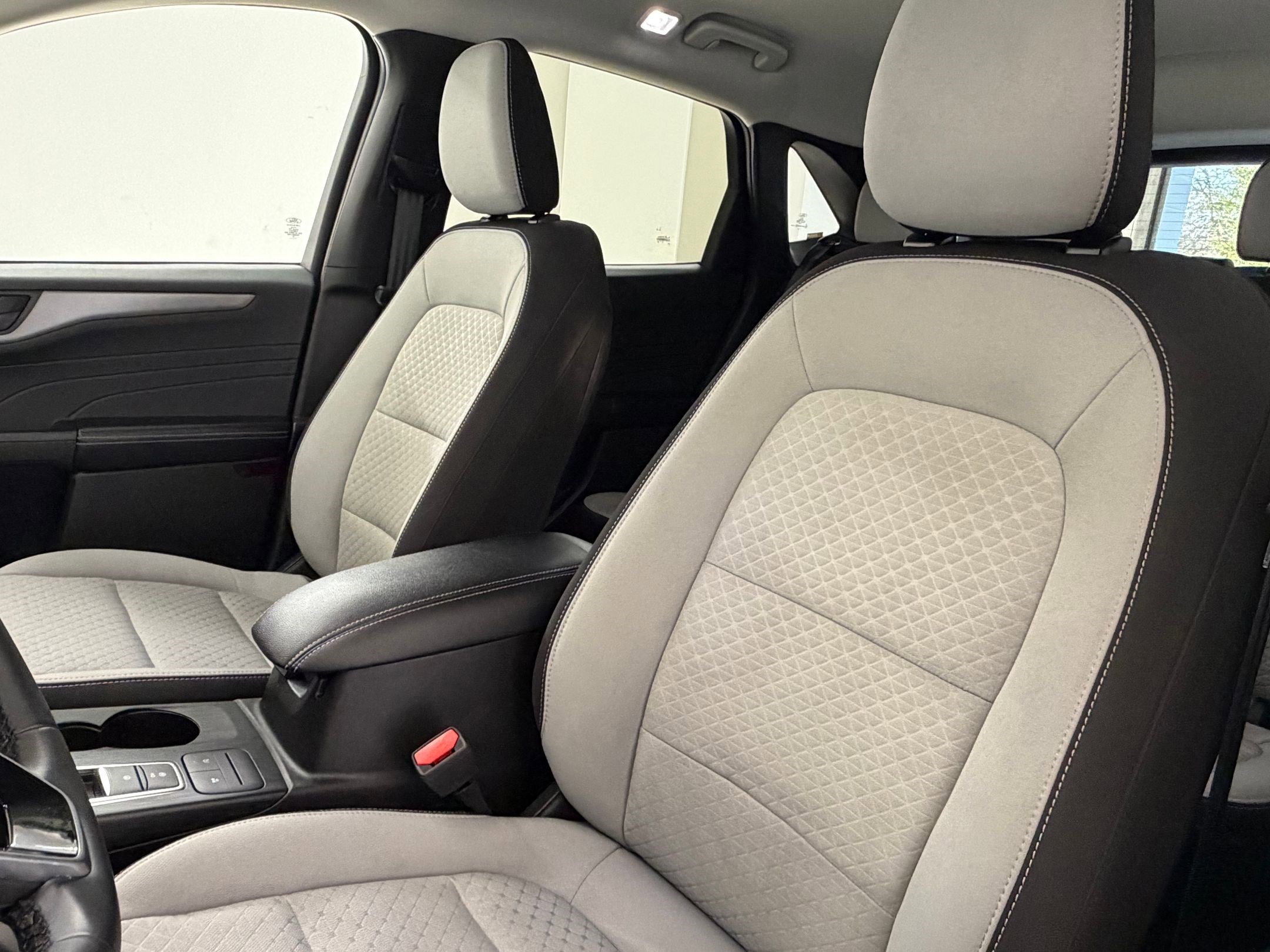 Certified 2024 Ford Escape Active image 23